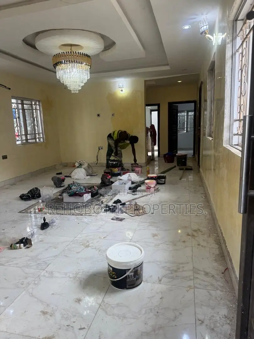 4bdrm Duplex in Olusoji, Oluyole for rent in Oluyole
