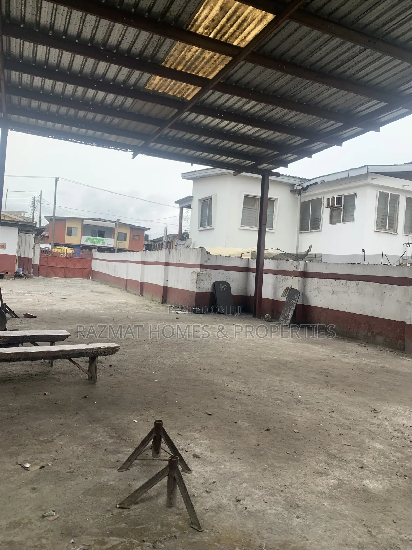 A Massive Open Space on 400sqm for Any Kind of Commercial Purpose in Kilo