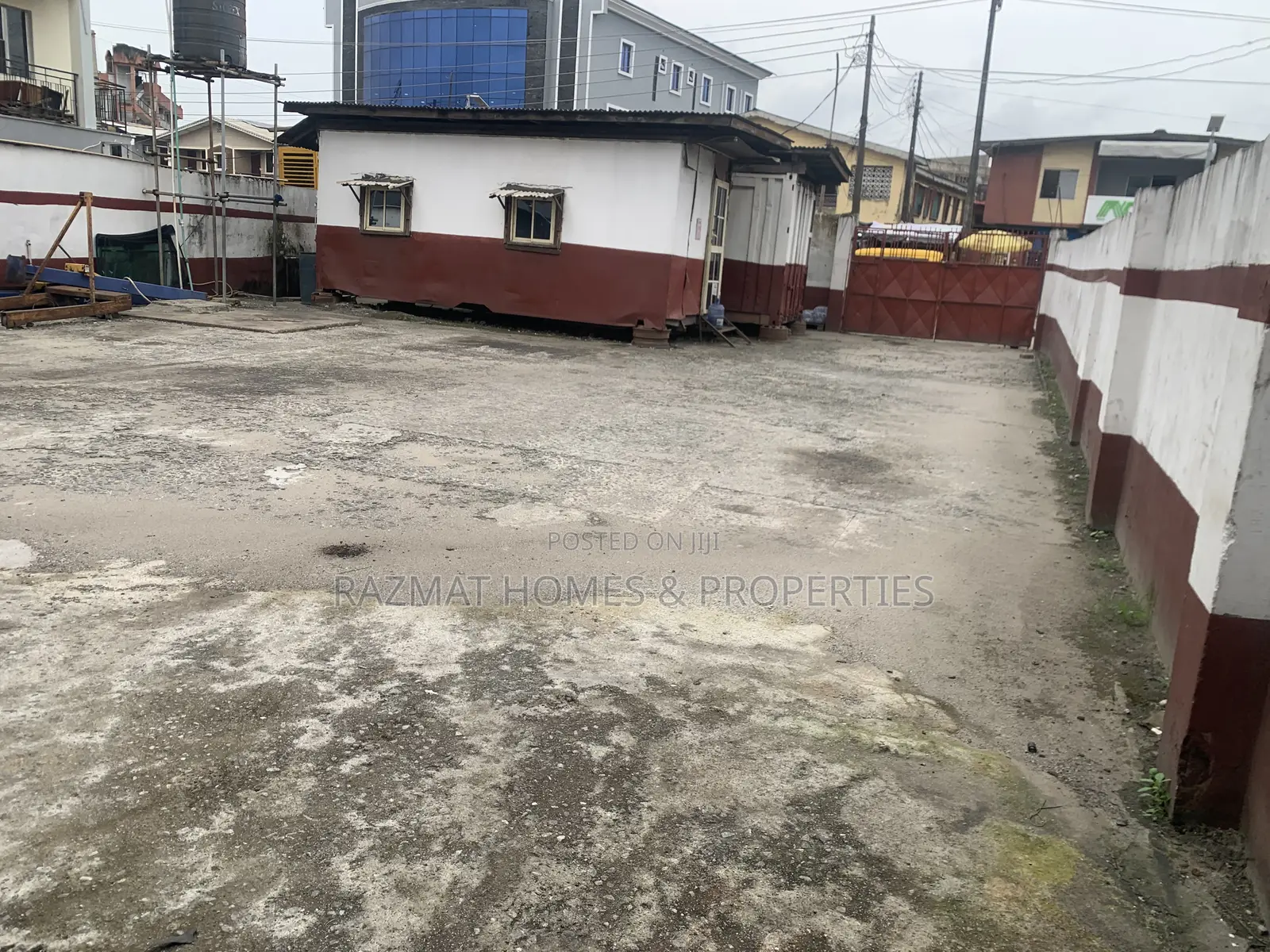 A Massive Open Space on 400sqm for Any Kind of Commercial Purpose in Kilo
