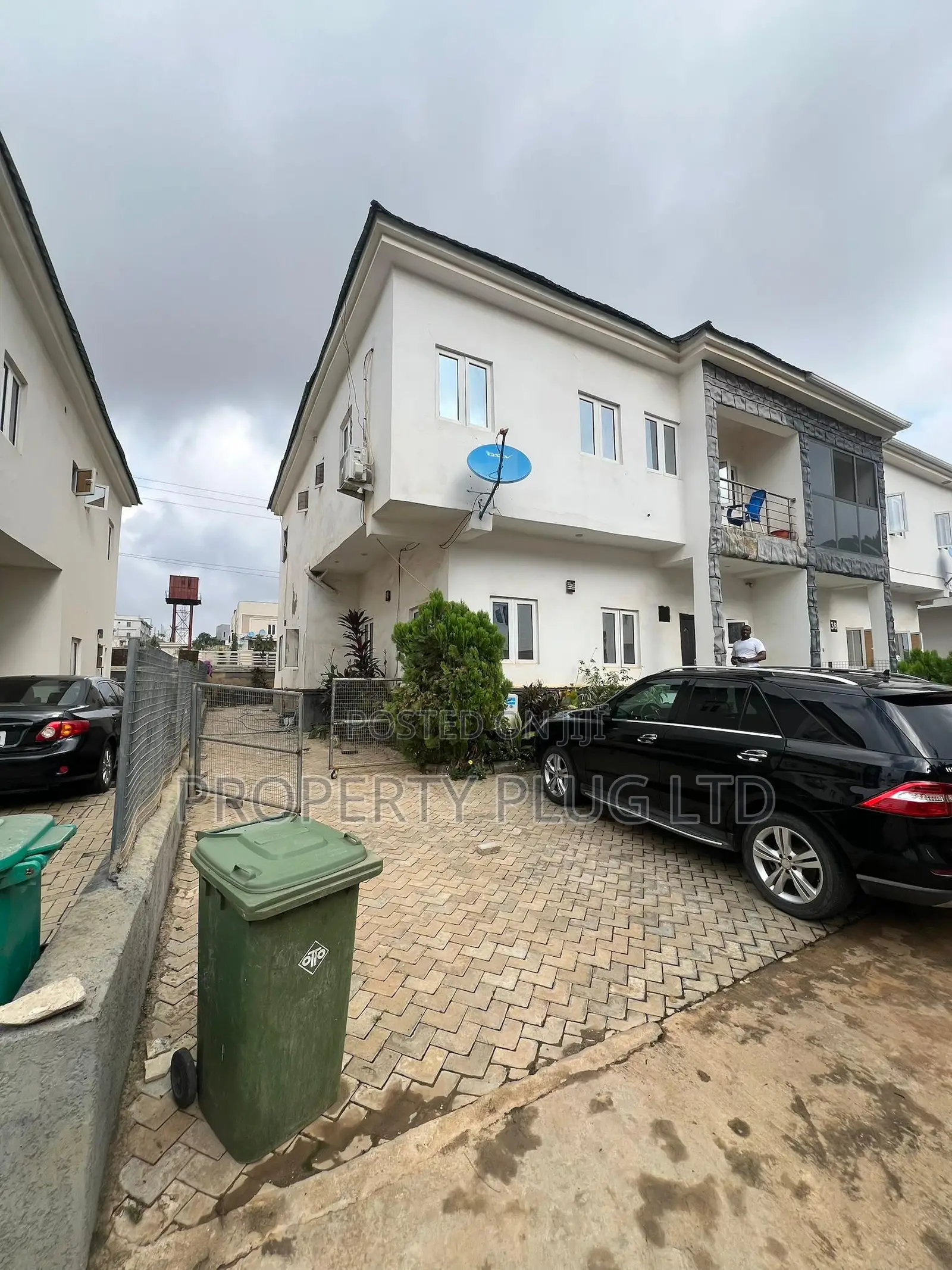 4bdrm Duplex in Life Camp for sale in Life Camp