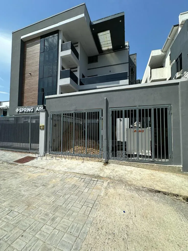 2bdrm Apartment in Osapa London Lekki for rent in Osapa london