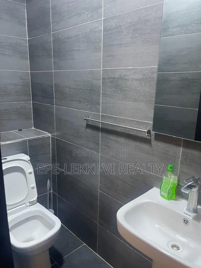 Furnished 3bdrm Apartment in Victoria Island for sale in Victoria Island