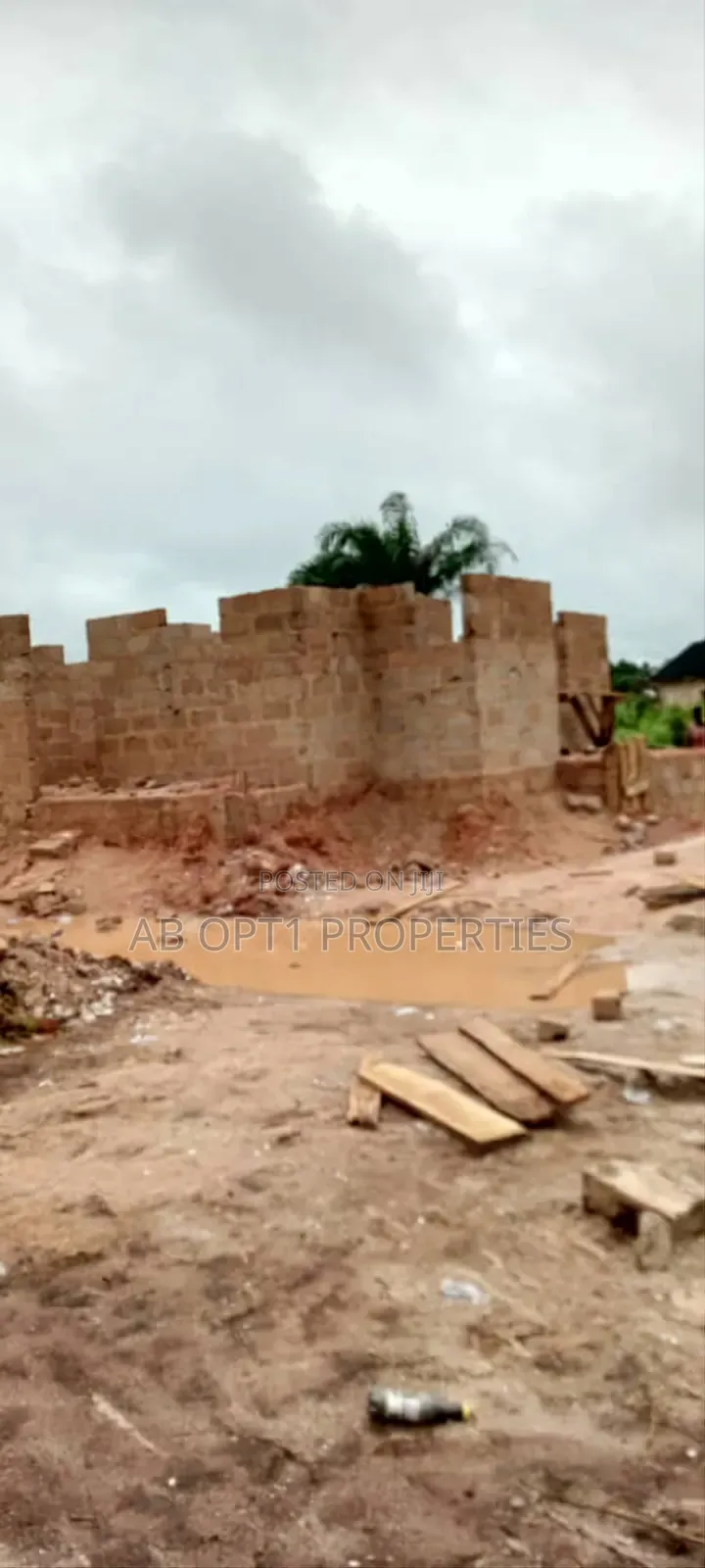 Uncompleted 3bedroom at Upper Sakponba Road for Sale in Benin City