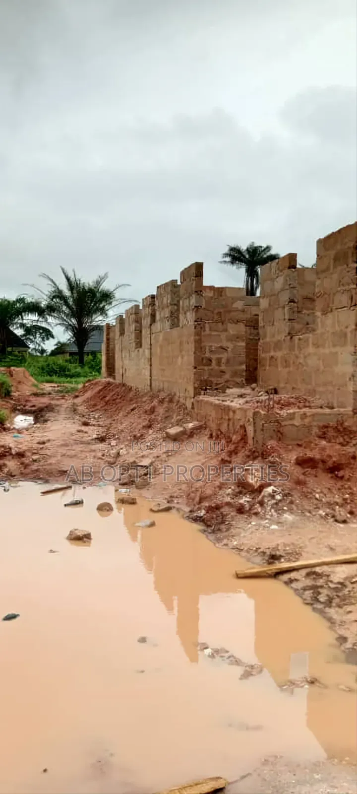 Uncompleted 3bedroom at Upper Sakponba Road for Sale in Benin City