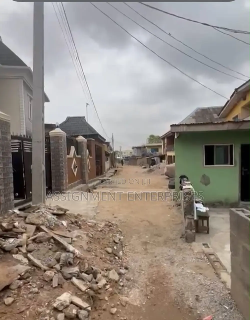 A Demolished Building for Sale in Dopemu