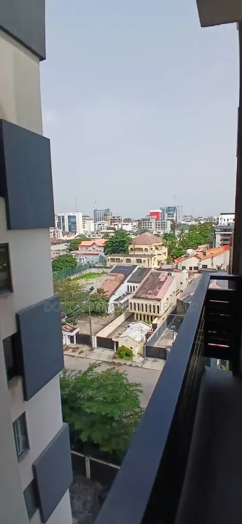 Furnished 3bdrm Apartment in Ademola Adetokunbo for rent in Ademola Adetokunbo