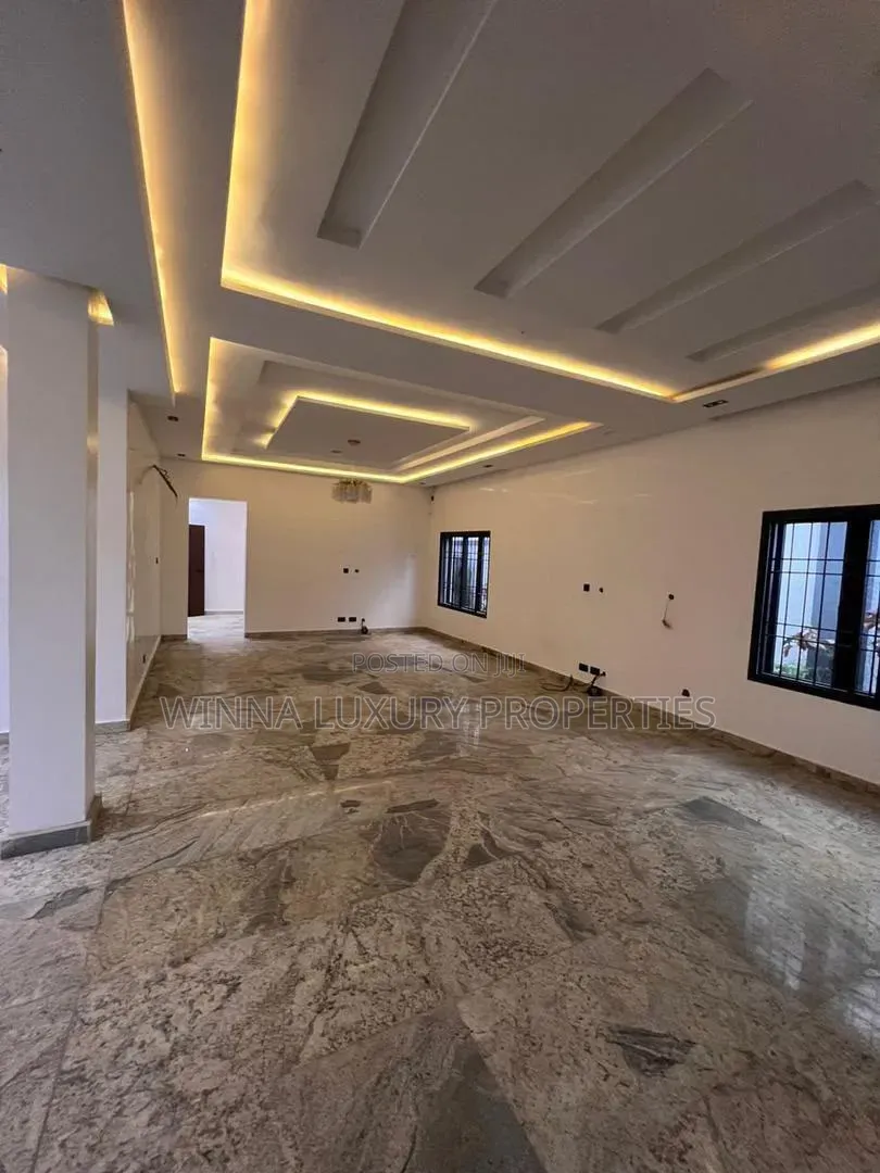 8bdrm Mansion in Guzape for rent in Guzape District