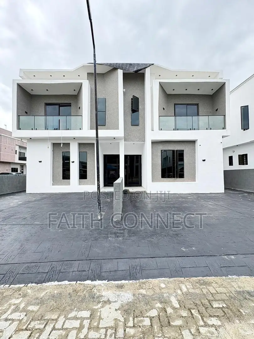 5bdrm Duplex in Abraham Adesanya for sale in Abraham Adesanya