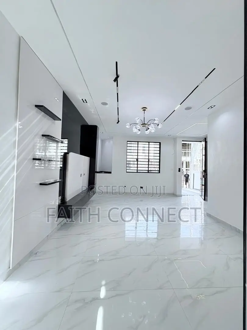 4bdrm Duplex in Ajah for sale in Ajah