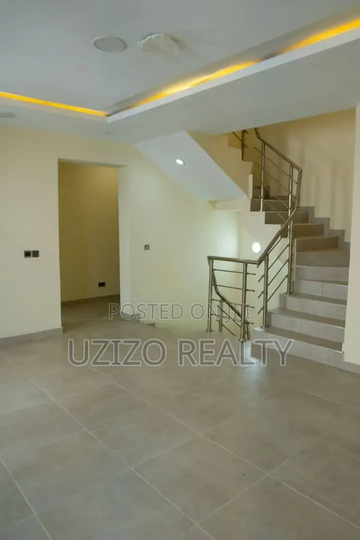 4bdrm Duplex in Royal Garden Estate, Ajiwe for sale in Ajiwe
