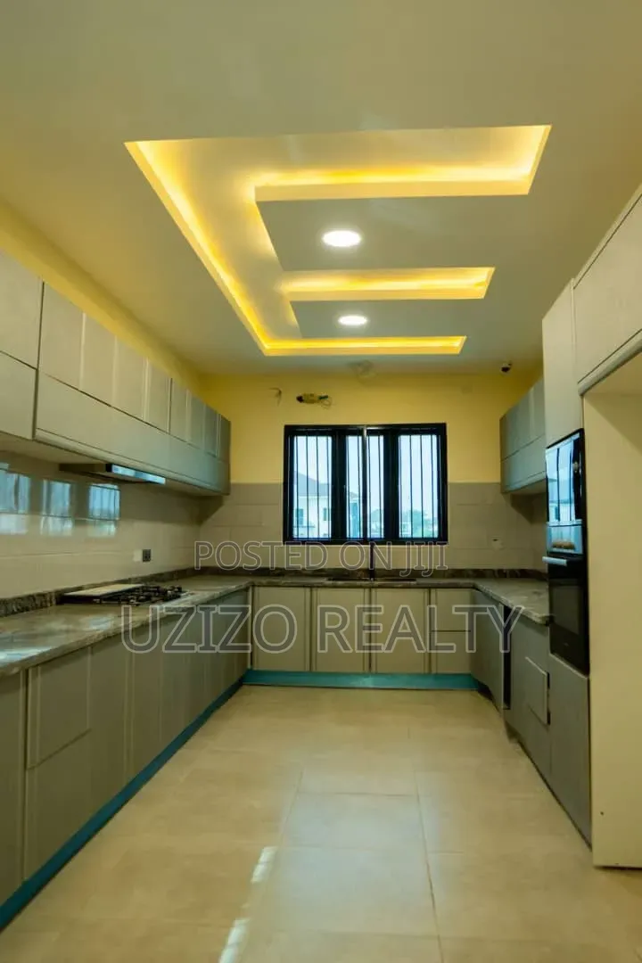 4bdrm Duplex in Royal Garden Estate, Ajiwe for sale in Ajiwe