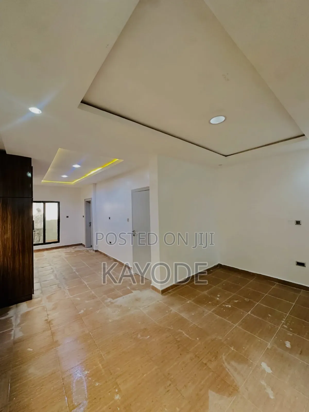 3bdrm Duplex in Ogombo for sale in Ogombo
