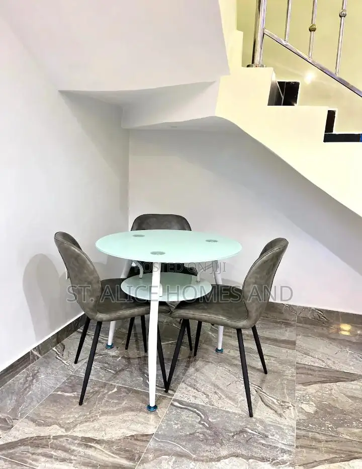 24orty7 Apartment CREME LUXE 2 Bedroom Apartment W in Awoyaya