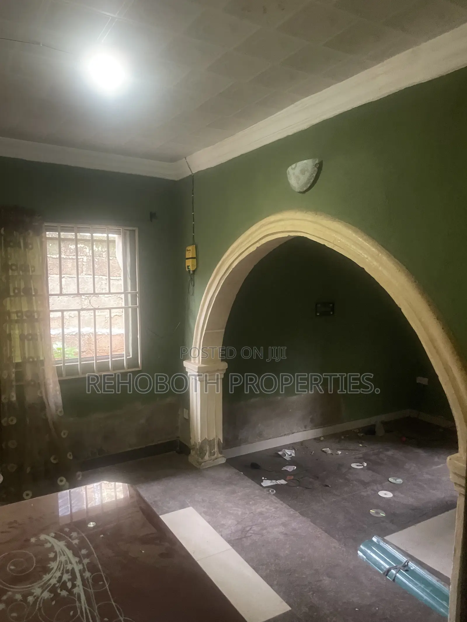 3bdrm Bungalow in Ire Akari Quaters, Akala Express for rent in Akala Express