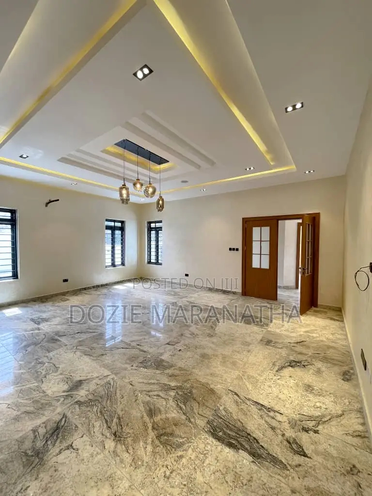 5bdrm House in Karsana for sale in Karsana