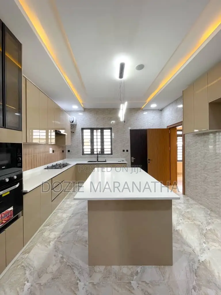 5bdrm House in Karsana for sale in Karsana