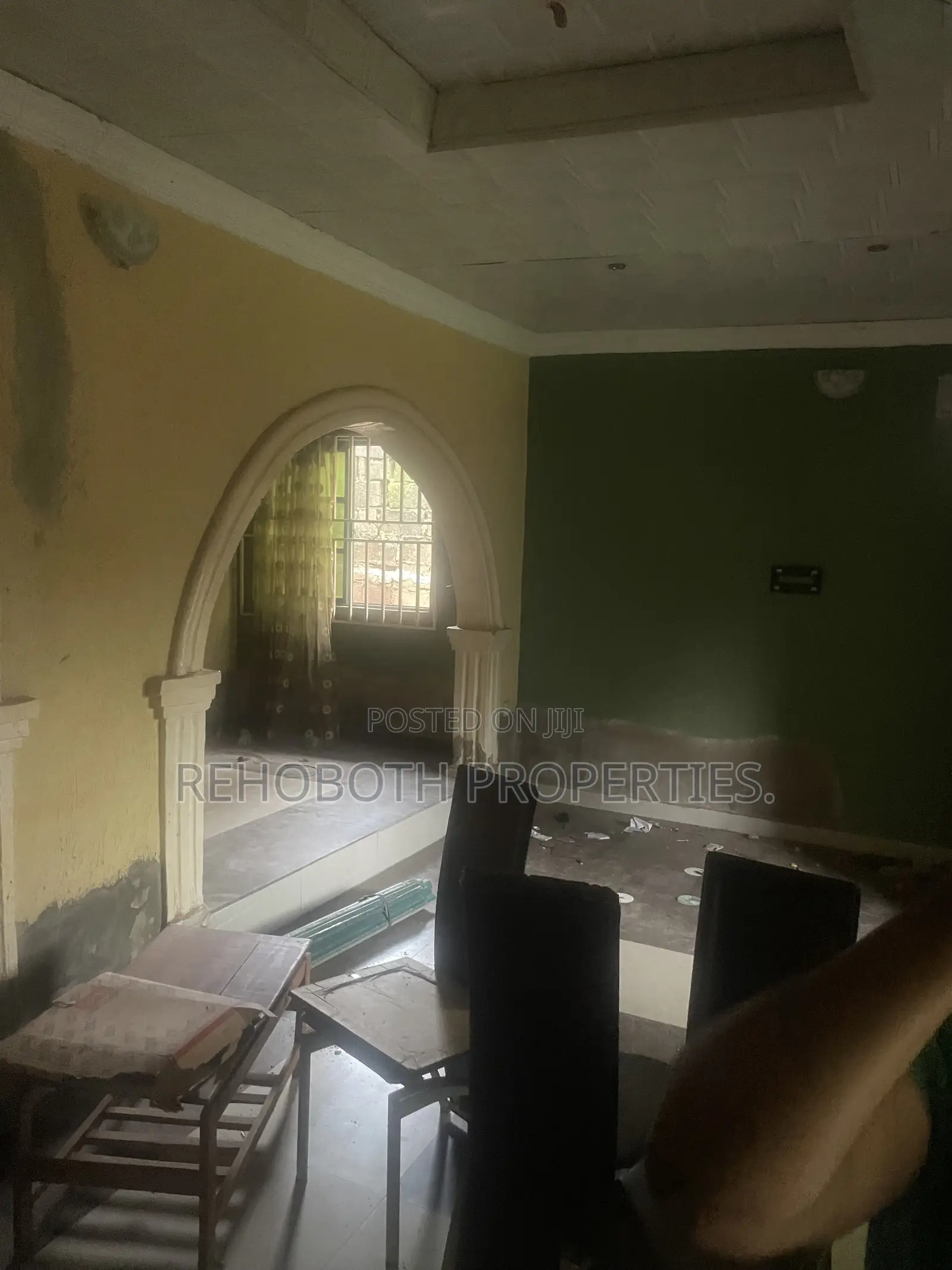 3bdrm Bungalow in Ire Akari Quaters, Akala Express for rent in Akala Express