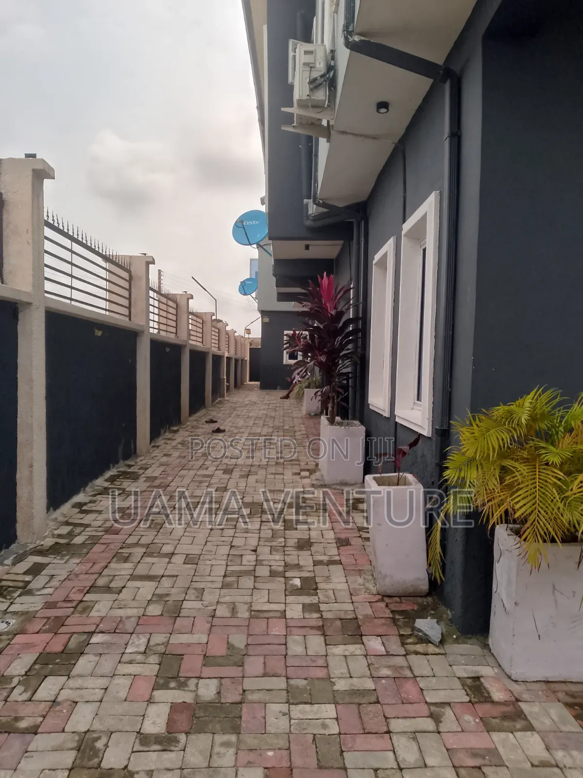 2bdrm Block of Flats in Military Estate, Eleko for rent in Eleko