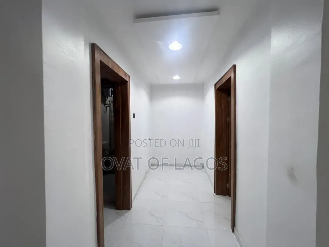 2bdrm Apartment in Lekki Phase 1 for rent in Lekki Phase 1