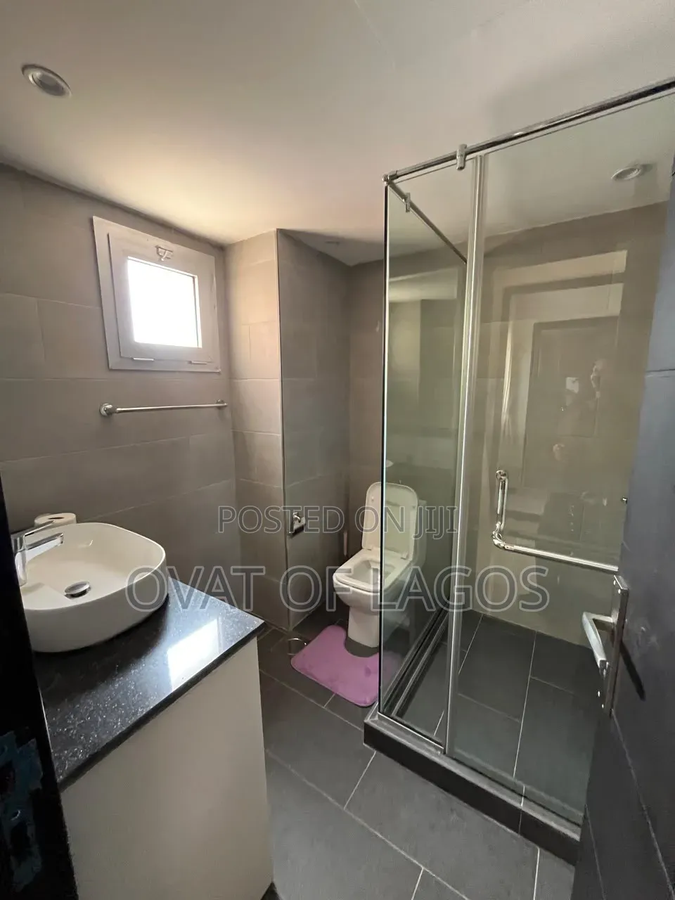 Furnished 3bdrm Apartment in Banana Island for sale in Banana Island