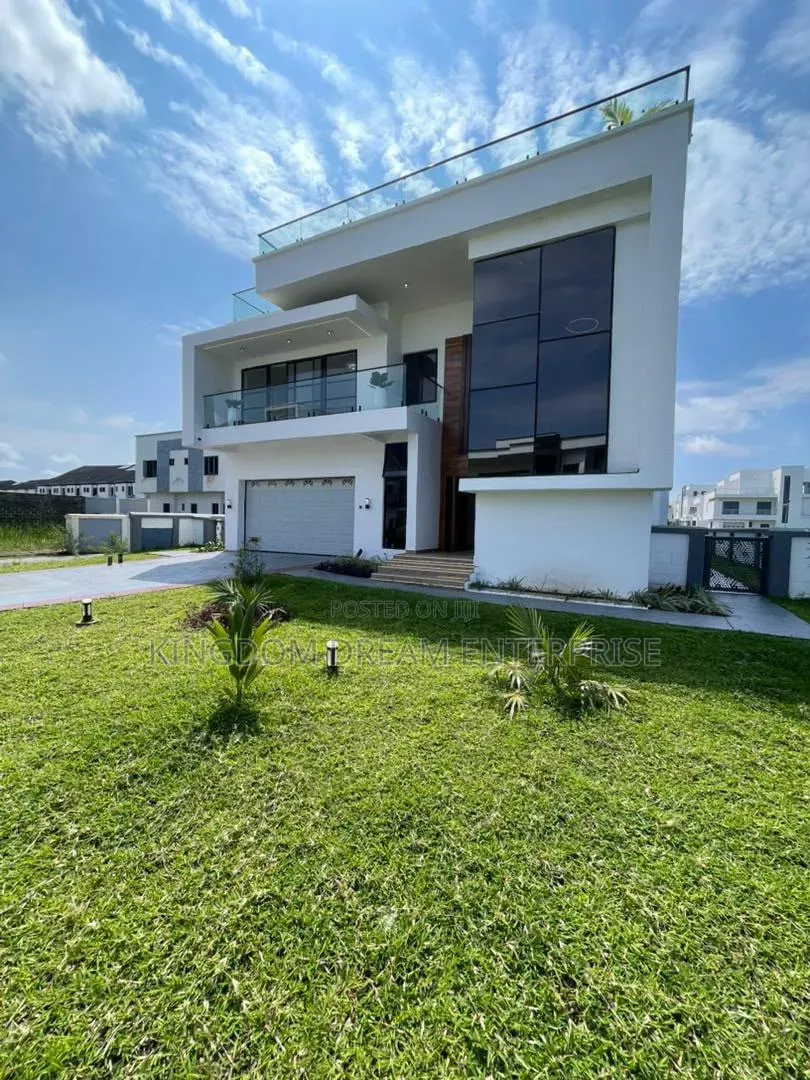 6bdrm House in Victoria Garden City, VGC / Ajah for sale in VGC / Ajah