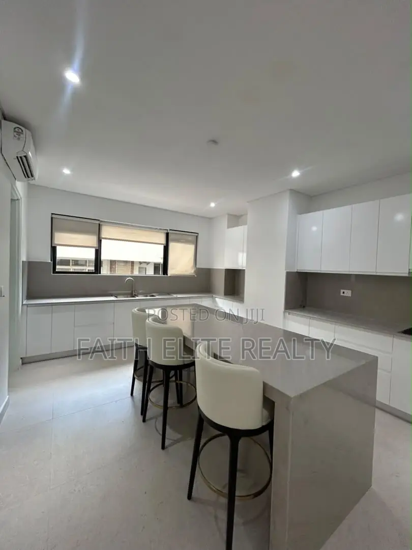 Furnished 5bdrm House in Banana Island for sale in Banana Island