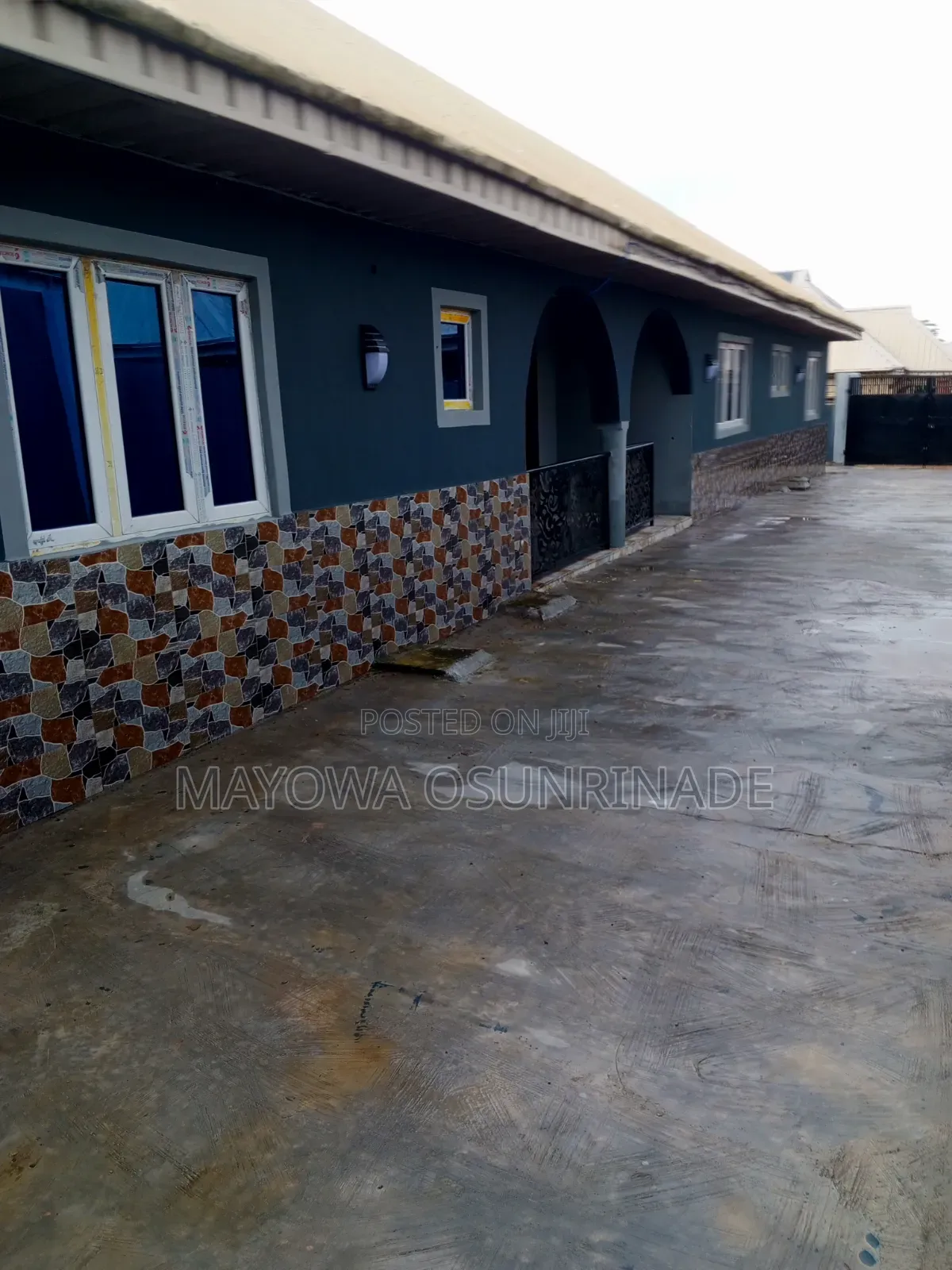 3bdrm Apartment in Ologuneru for rent in Ologuneru