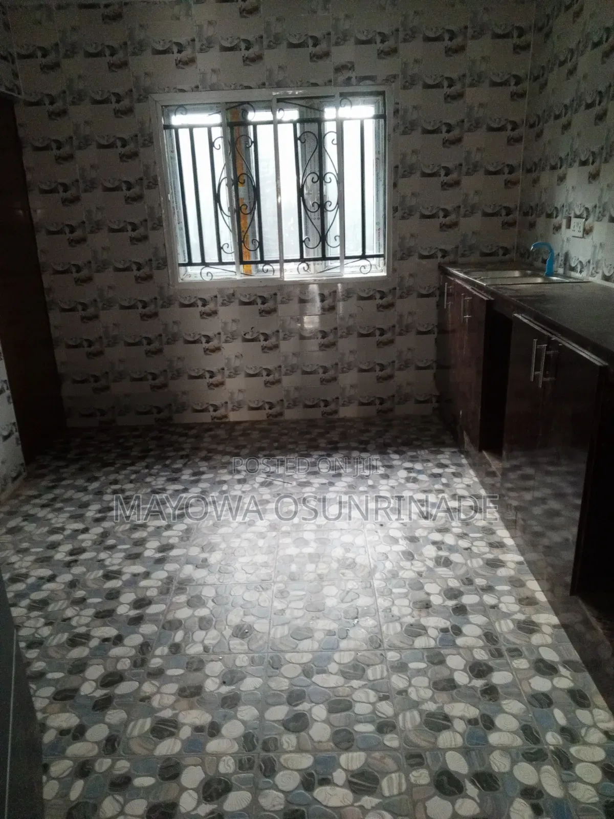 3bdrm Apartment in Ologuneru for rent in Ologuneru