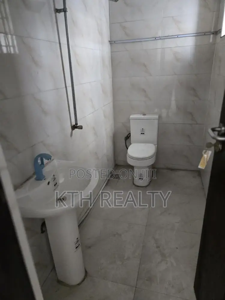Three Floors of Commercial Office Space in Olokonla