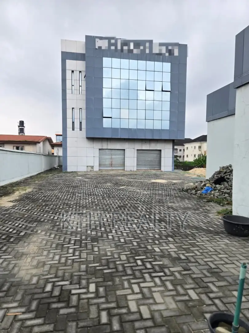 Three Floors of Commercial Office Space in Olokonla