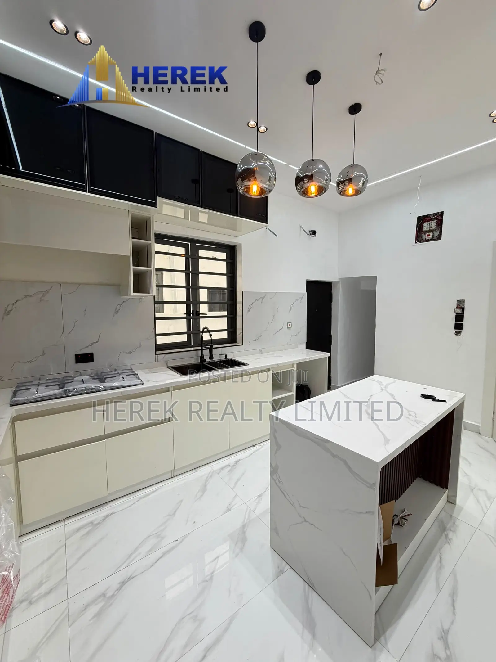 4bdrm Duplex in Lekki Palm City, Ado / Ajah for sale in Ado / Ajah