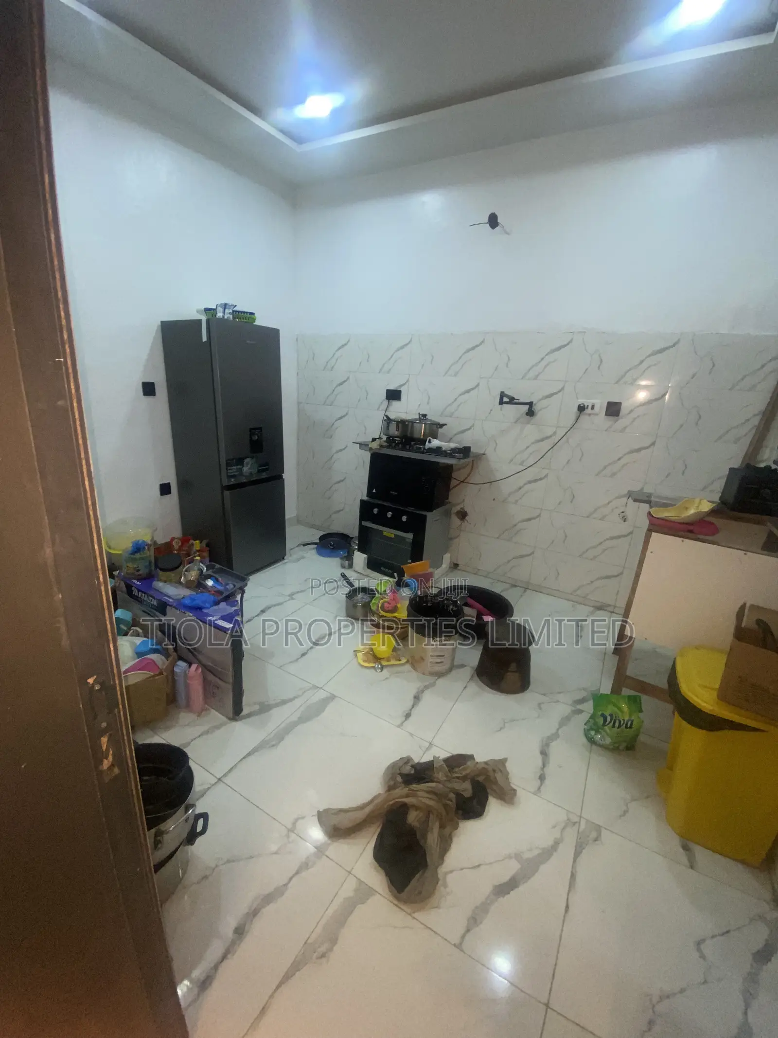 4bdrm Duplex in Crown Vista Estate, Sabon Lugbe for sale in Sabon Lugbe