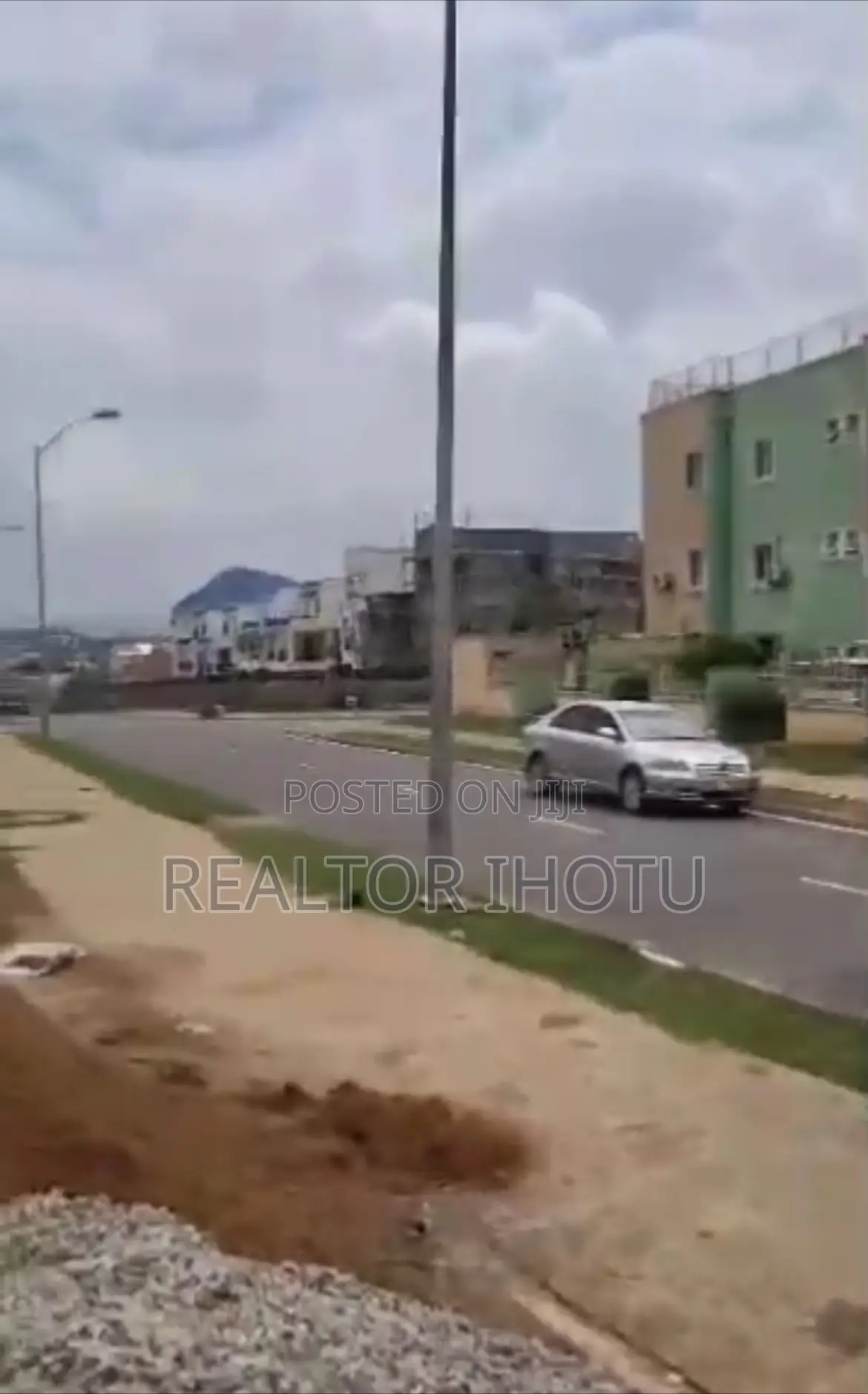 4,800sqm, Residential, C of O, Tarred Road in Wuye