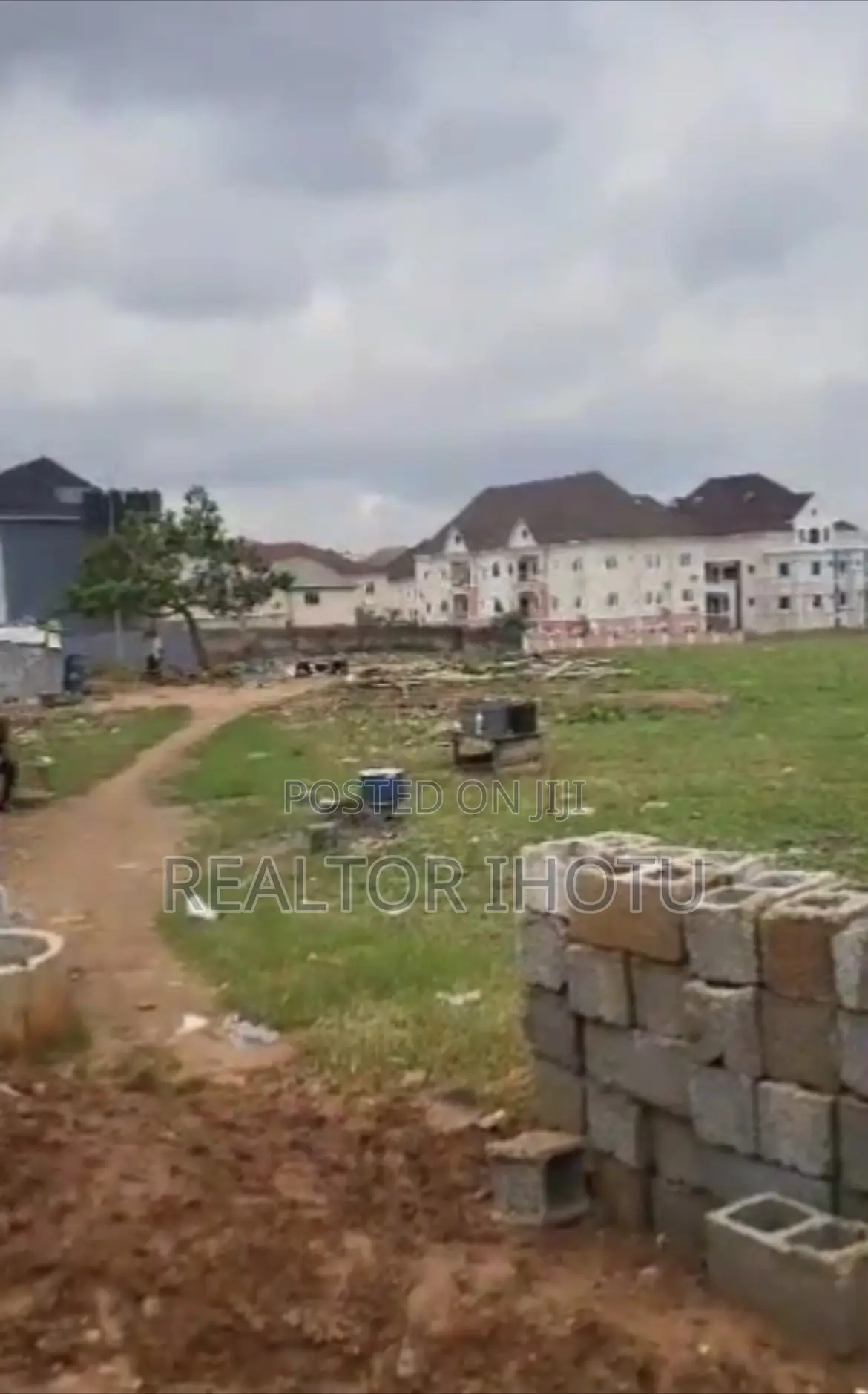 4,800sqm, Residential, C of O, Tarred Road in Wuye