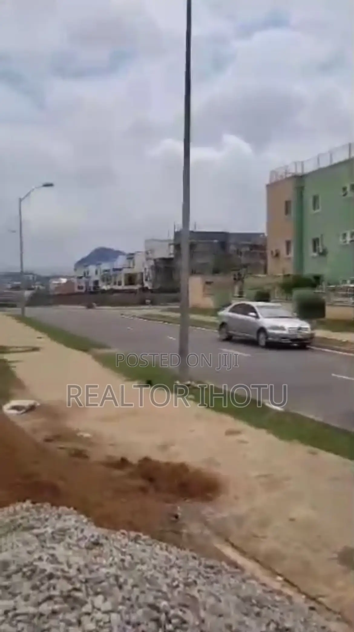 4,800sqm, Residential, C of O, Tarred Road in Wuye