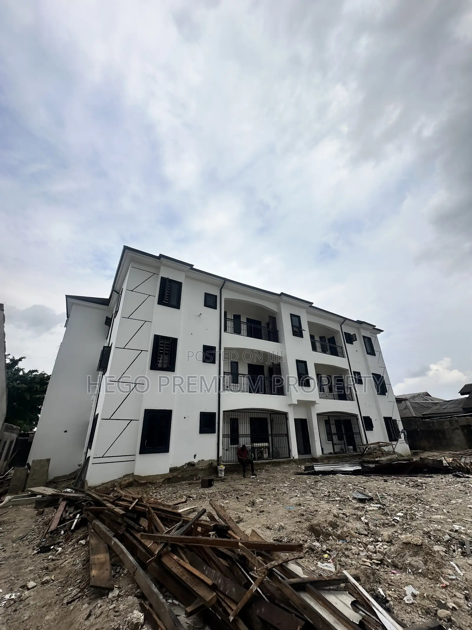 2bdrm Block of Flats in Tombia Extension, GRA Phase 2 / Port-Harcourt in GRA Phase 2 / Port-Harcourt