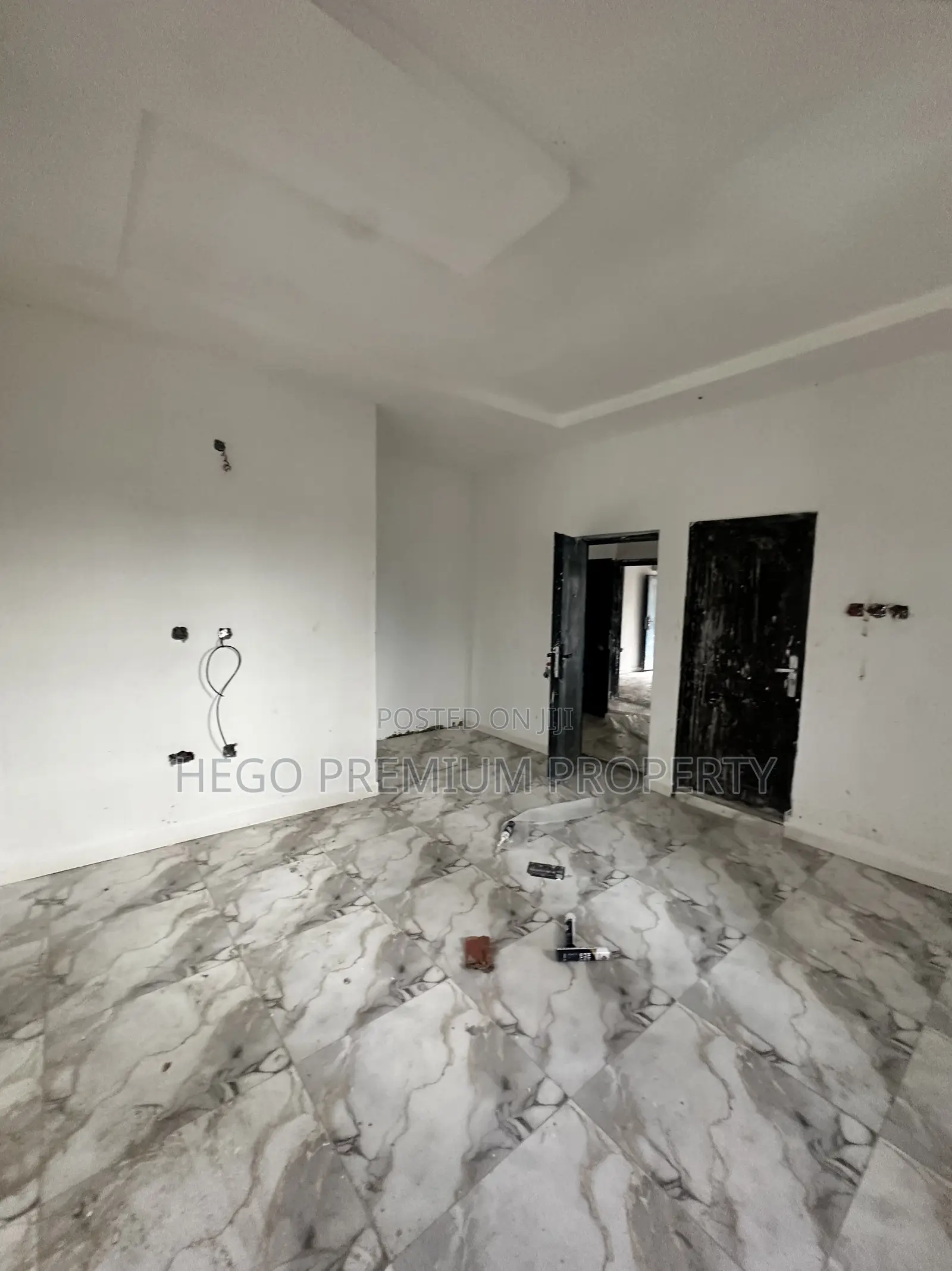 2bdrm Block of Flats in Tombia Extension, GRA Phase 2 / Port-Harcourt in GRA Phase 2 / Port-Harcourt