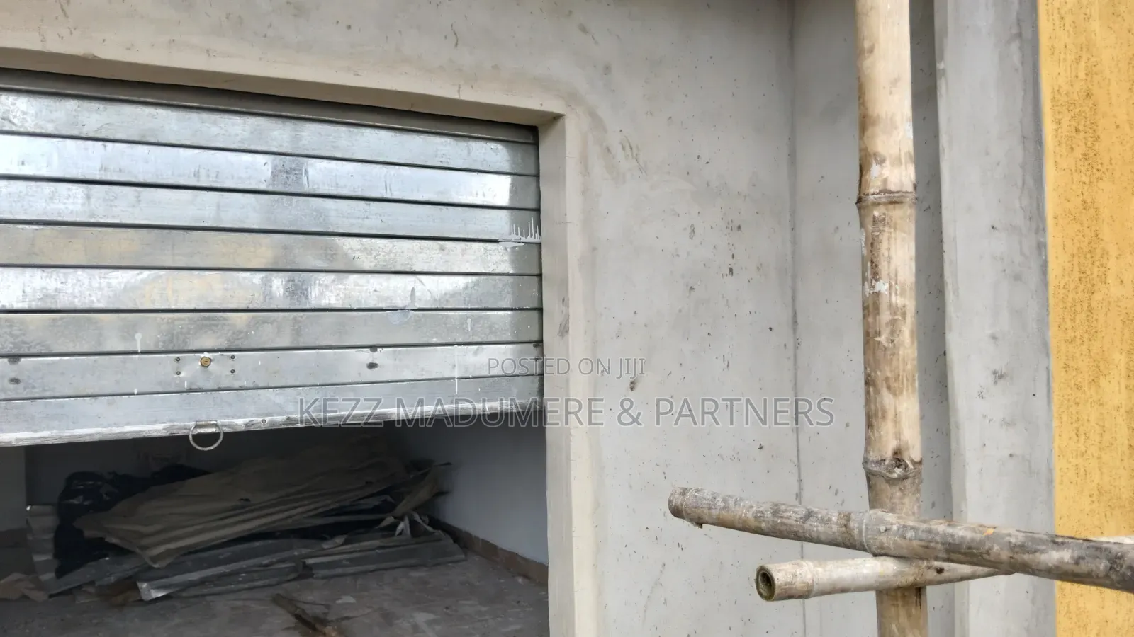 To Let : Sizeable 2 in 1 Shop at Rukpokwu in Rukpokwu
