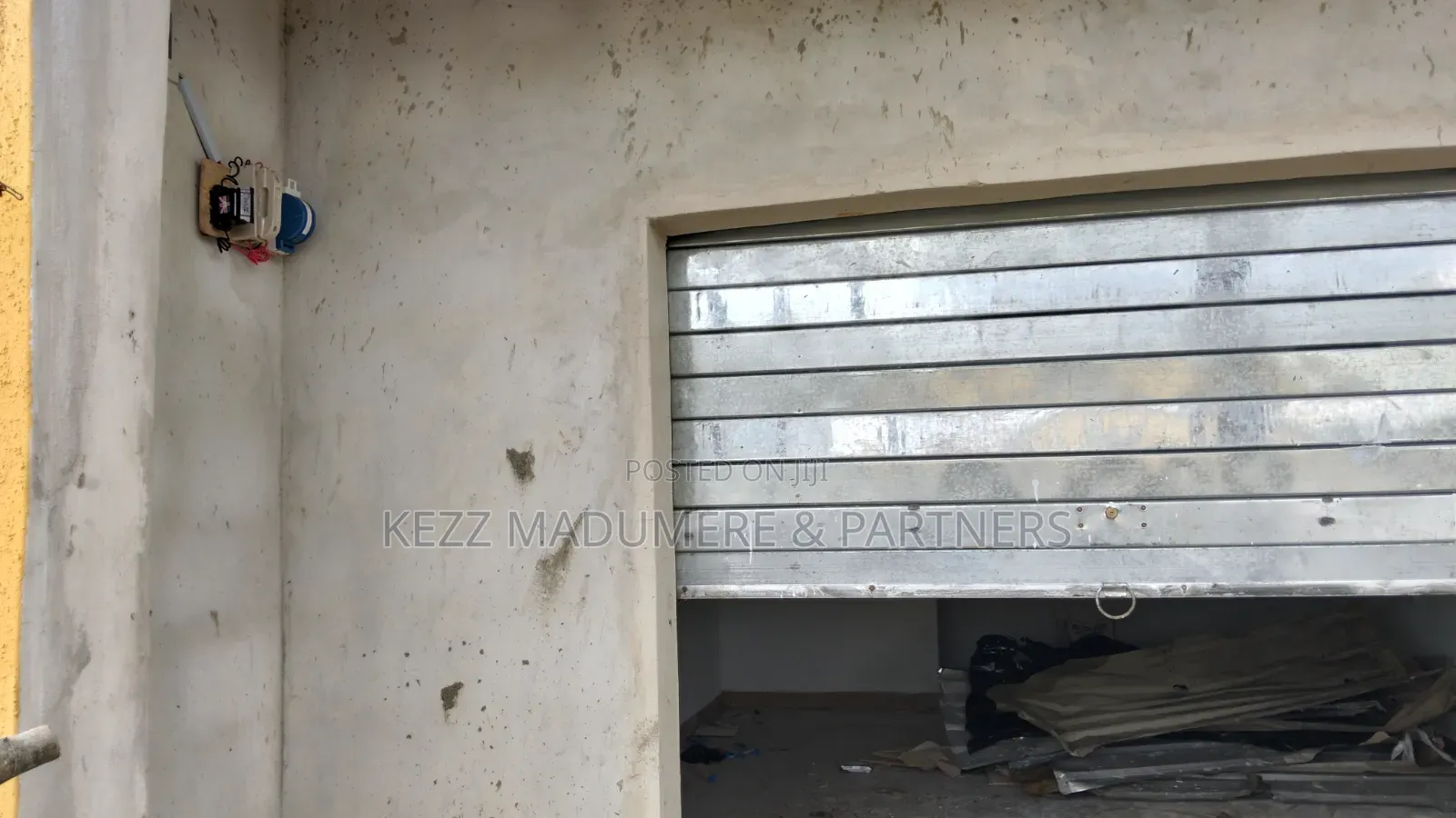 To Let : Sizeable 2 in 1 Shop at Rukpokwu in Rukpokwu