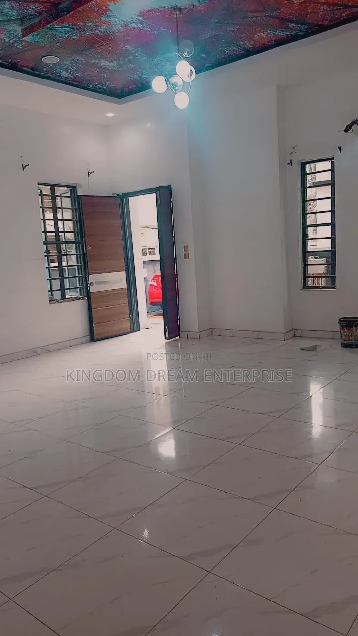 2bdrm Apartment in Abijo Gra Lagos for sale in Abijo