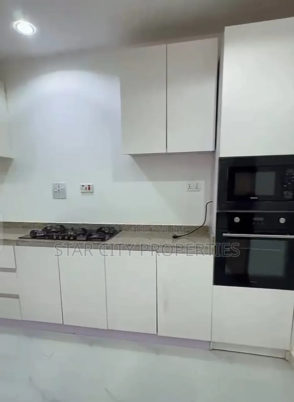 4bdrm Duplex in Isheri North for sale in Isheri North