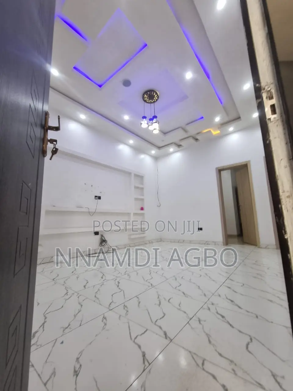 Mini Flat in Ikota for rent in Ikota