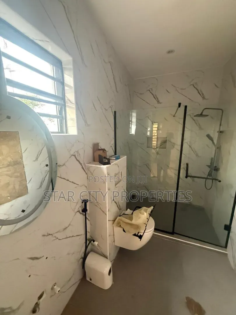 4bdrm Duplex in Omole Phase 1 for sale in Omole Phase 1