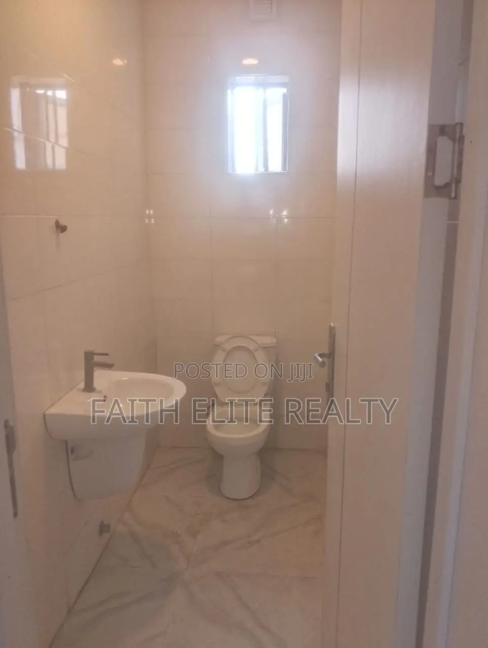 3bdrm Apartment in Ikate for rent in Ikate-Elegushi