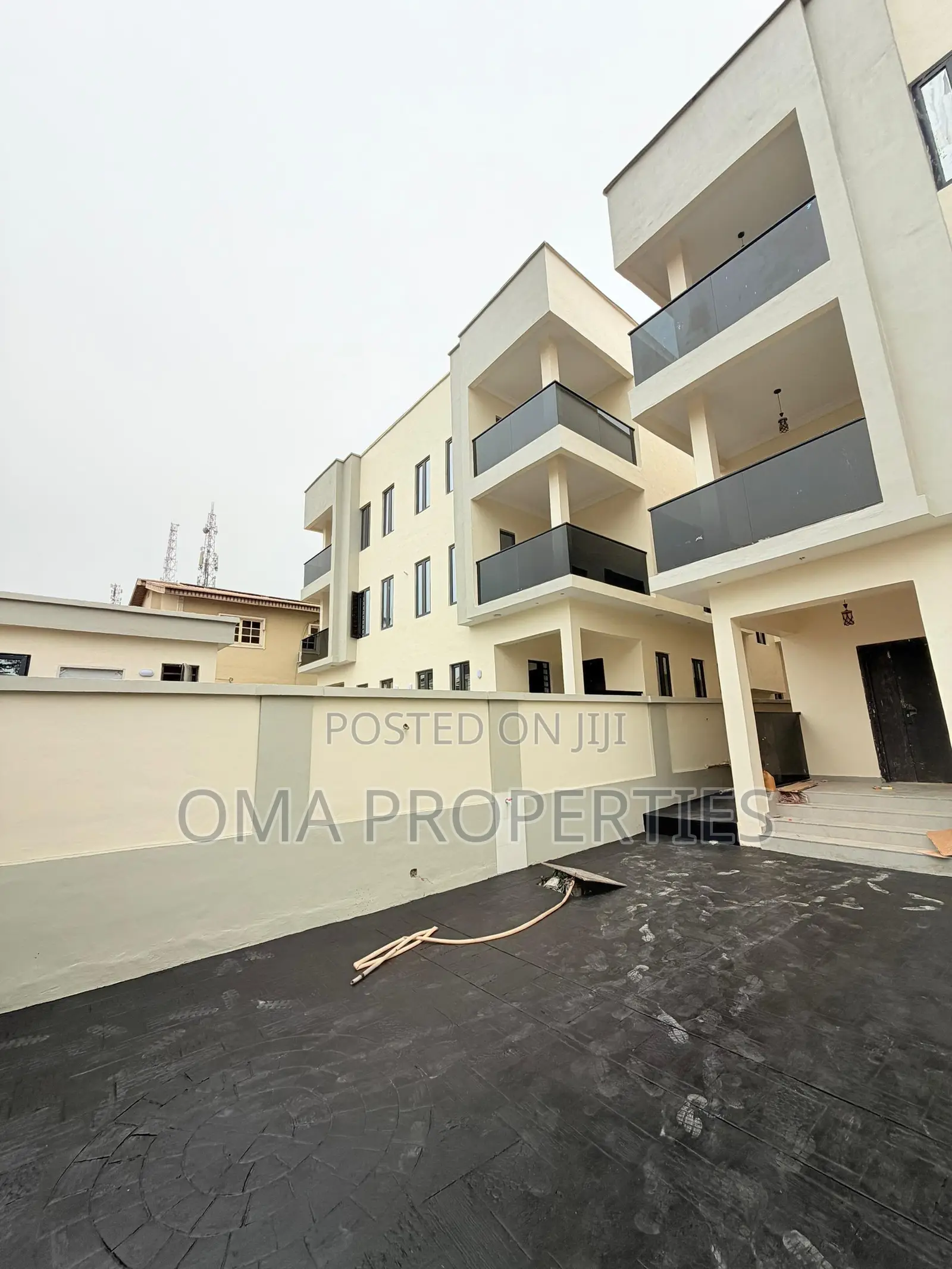 Furnished 4bdrm House in Magodo for sale in Magodo