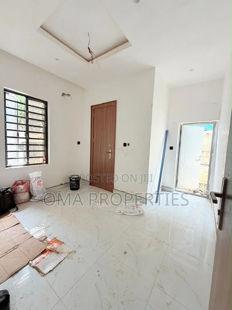 Furnished 4bdrm House in Adeniyi Jones for sale in Adeniyi Jones