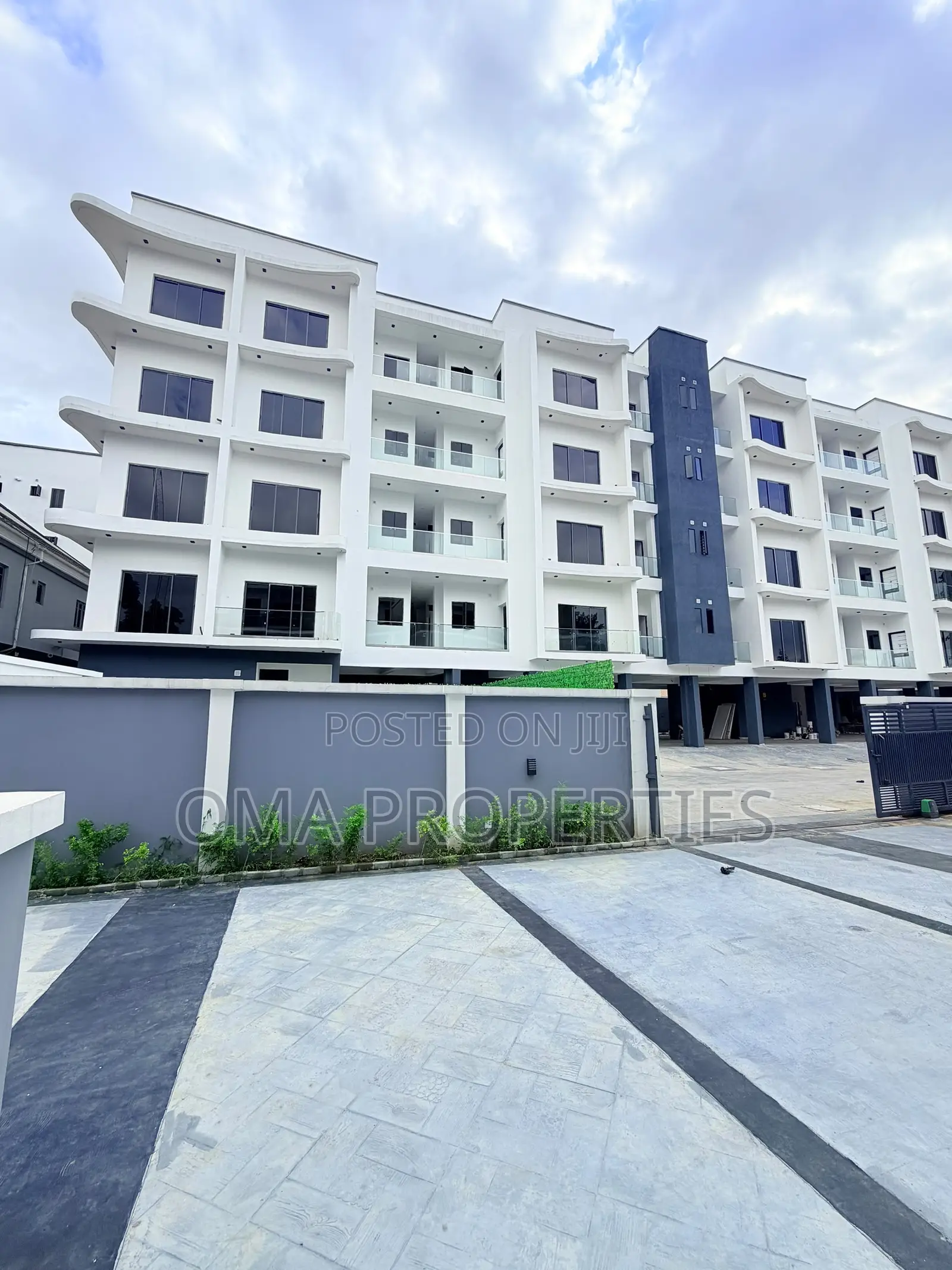 Furnished 2bdrm House in Ikeja for sale in Ikeja