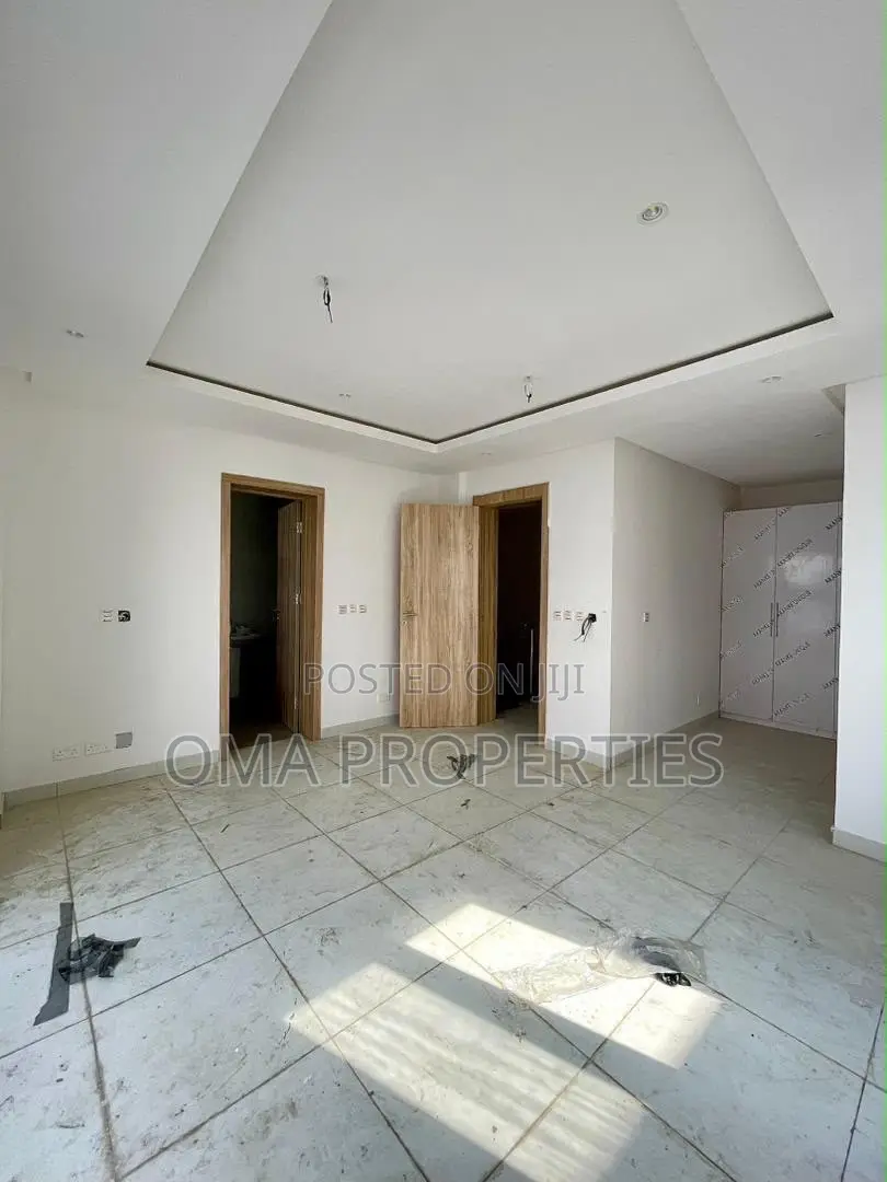 Furnished 4bdrm House in Ikeja GRA for sale in Ikeja GRA