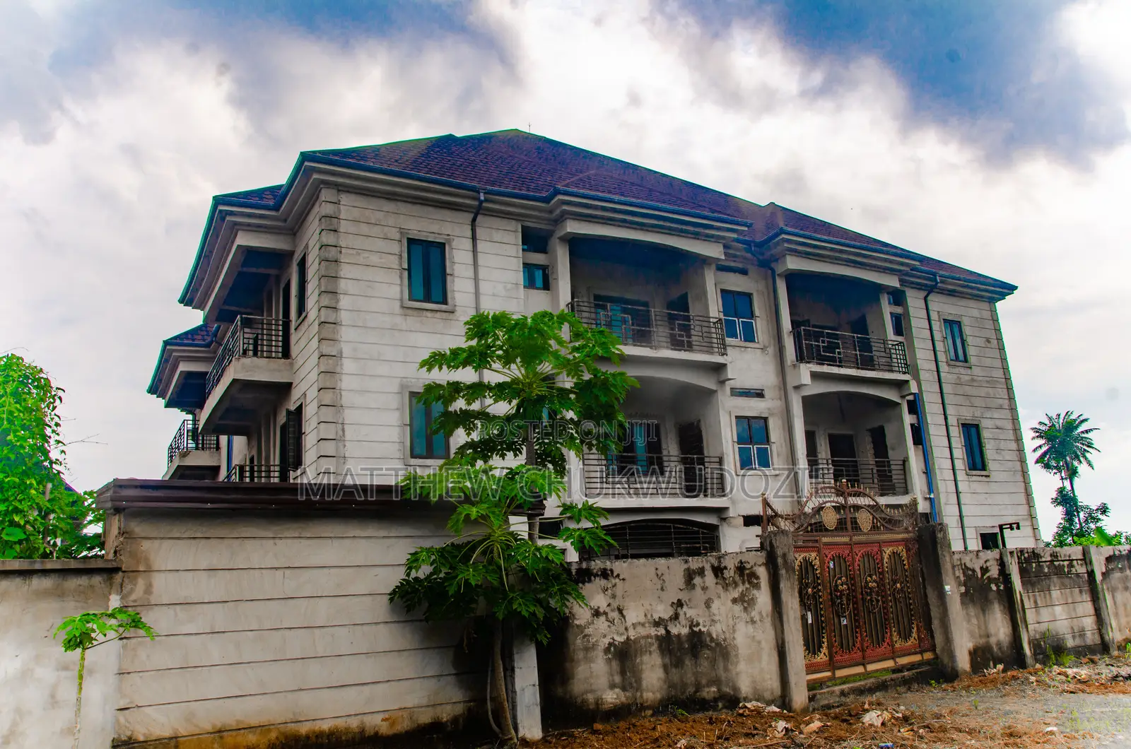 20bdrm House in Awka for sale in Awka