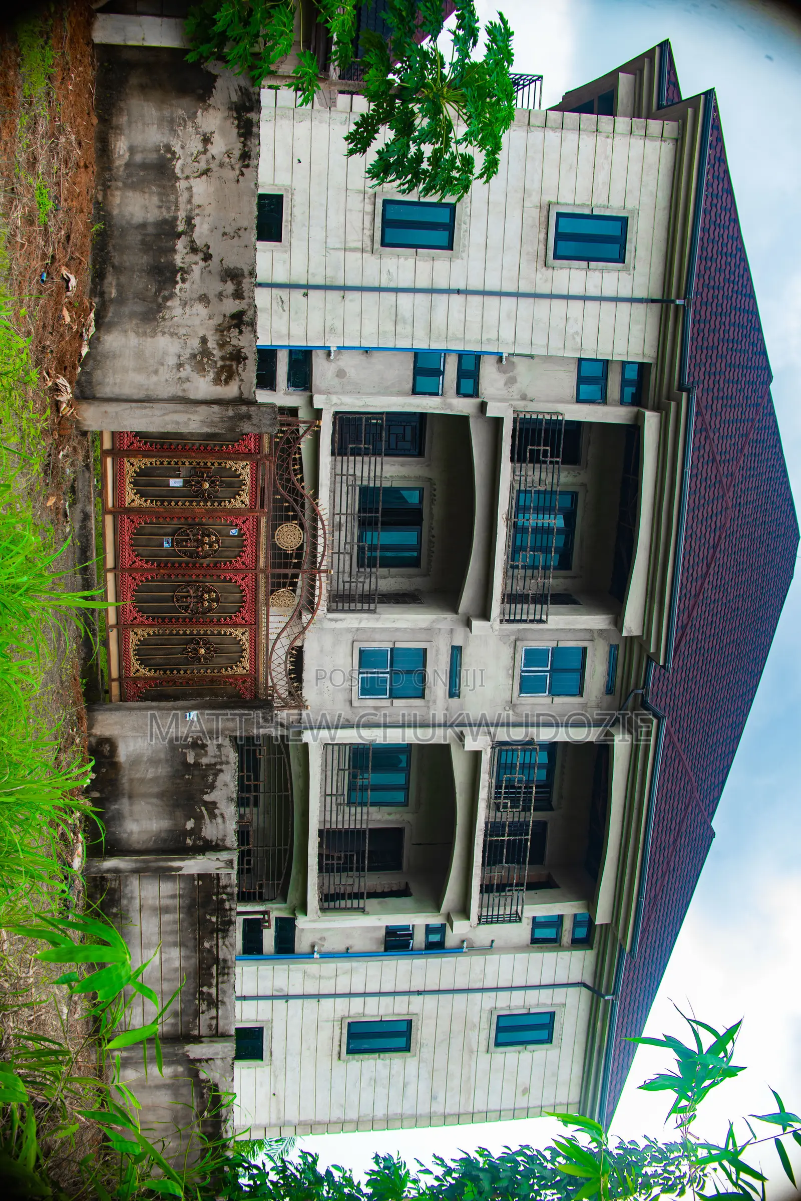 20bdrm House in Awka for sale in Awka